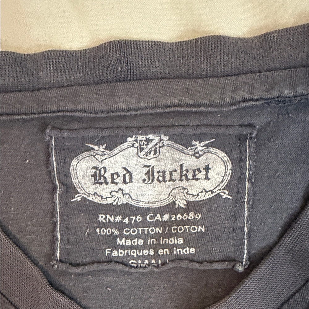 Red Jacket Detroit Tigers Tee - Picture 2 of 4